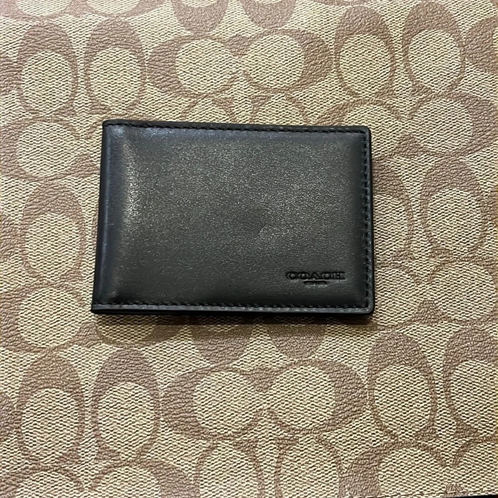 Coach New York credit card card I’d holder black leather new bi fold